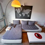 Summer House Nika With Jacuzzi Ferienhaus